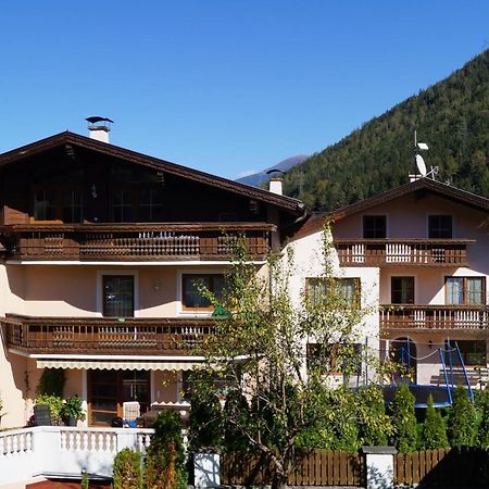 Ferienhaus Bergblick Fulpmes Ngoại thất bức ảnh