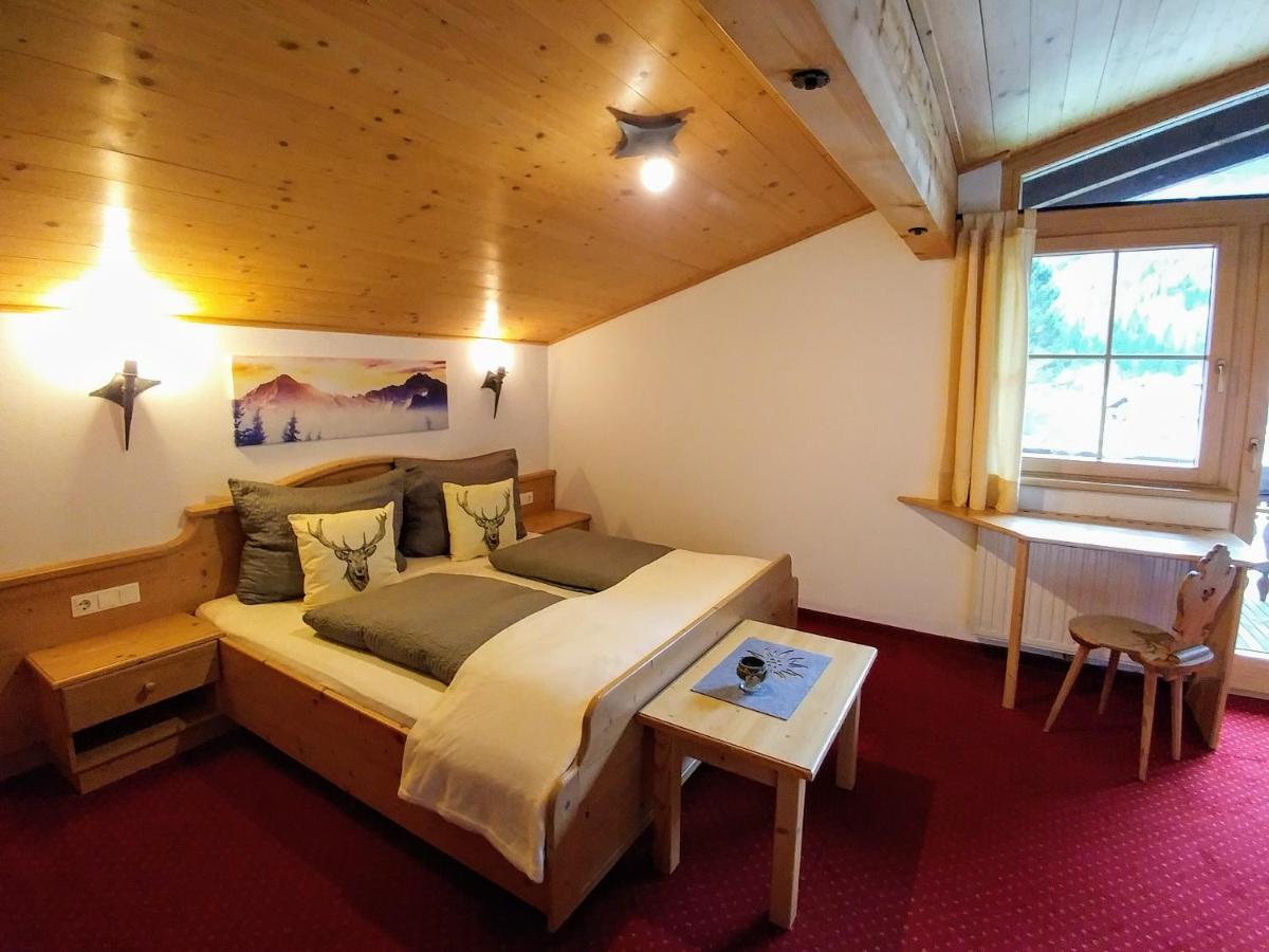 Ferienhaus Bergblick Fulpmes Ngoại thất bức ảnh